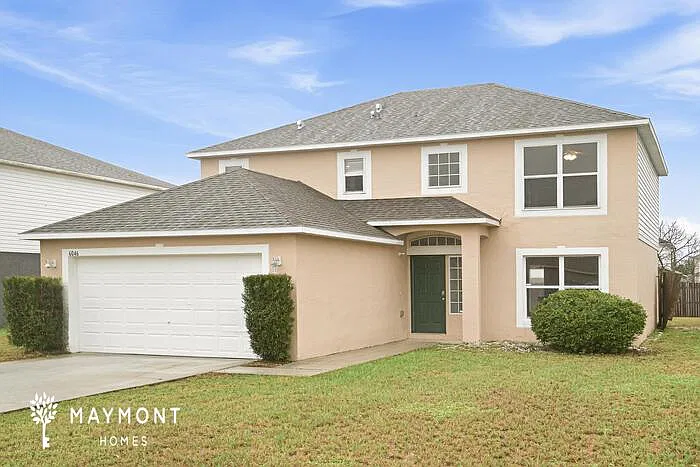 4 bed, 2.5 bath, 2200 sqft, $2,070 — Photo 2