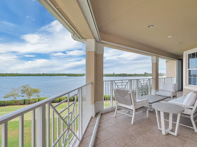 4866 S Harbor Dr #401 — Photo 20