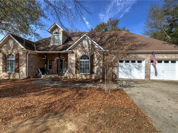 13 Devin Ln, Euharlee, GA 30145