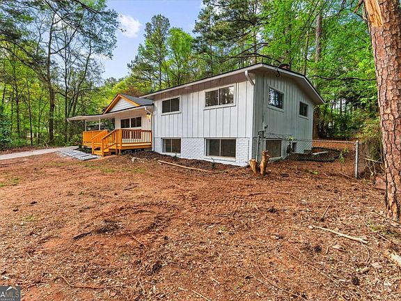 2nd image of 1796 E Atlanta Rd