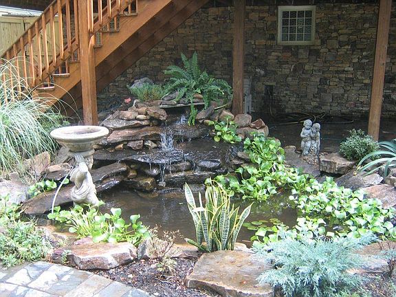 Pond/waterfall