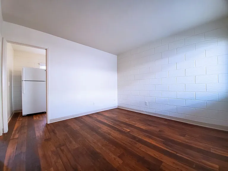 1465 Grand Ave — Photo 68