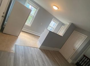 156 Austin St #6, Worcester, MA 01609