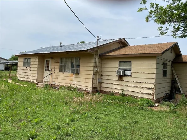 801 Terrace, Sayre, OK 73662