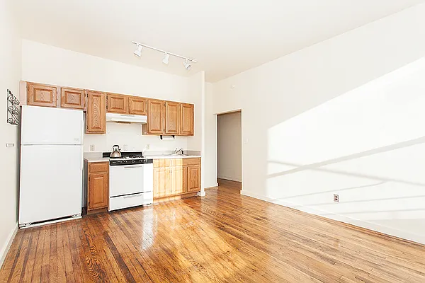 Rented by Brooklyn Hearth Realty | media 10