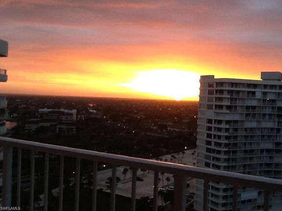 3rd image of 380 Seaview Ct APT 1809