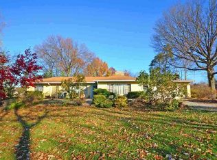 524 Dunkelberg Rd, Fort Wayne, IN 46819