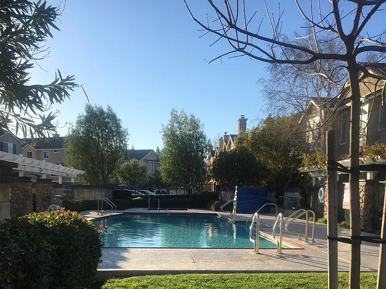 5000 Starling St — Photo 24
