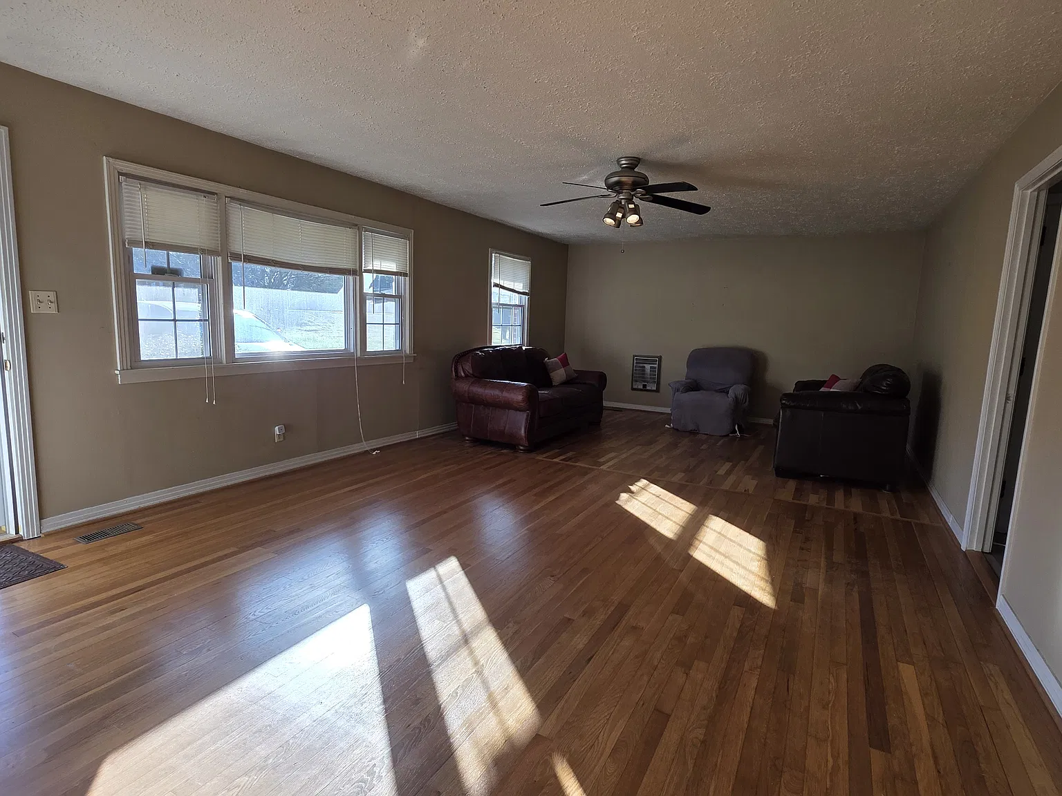 3 bed, 1458 sqft, $1,525 — Photo 3