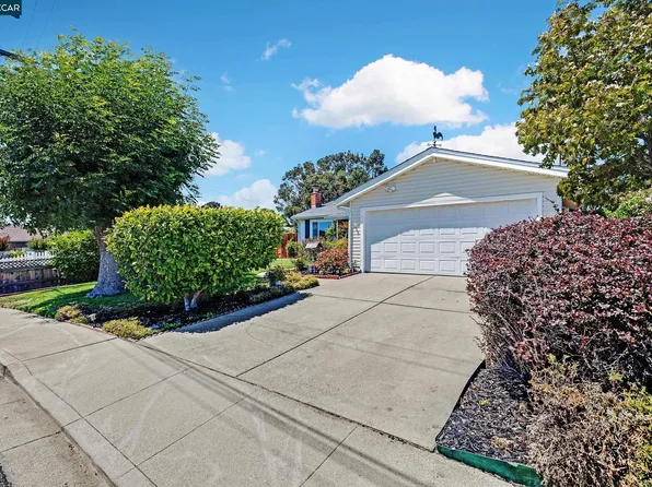 2107 Murphy Dr, San Pablo, CA 94806