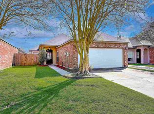 5565 Ducros Dr, Baton Rouge, LA 70820