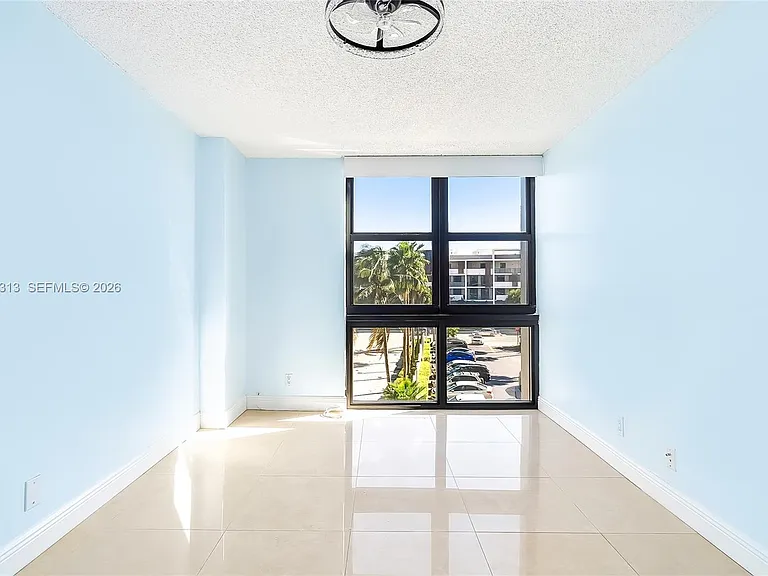 3031 N Ocean Blvd #406 — Photo 24