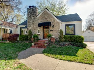 1226 S Fremont Ave, Springfield, MO 65804