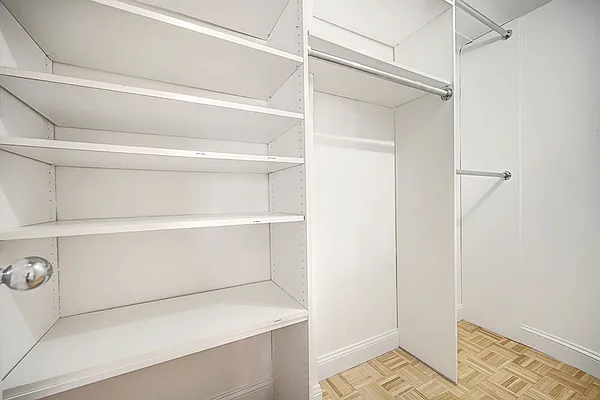 Rented by Urbane Brokerage | media 24