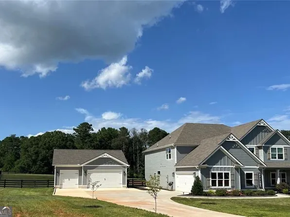 117 Lake Point Dr, Williamson, GA 30292