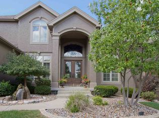 9718 W 144th Ter, Overland Park, KS 66221