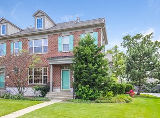 1859 Westleigh Dr, Glenview, IL 60025