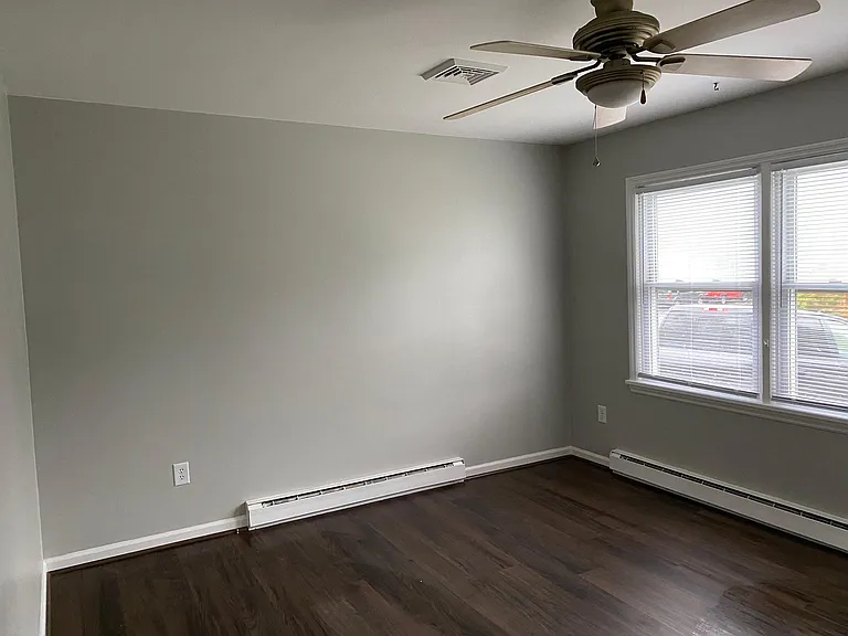134 Park Blvd — Photo 4