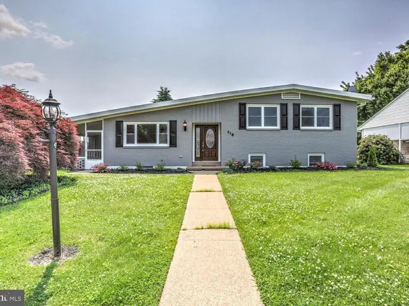 518 W Granada Ave, Hershey, PA 17033