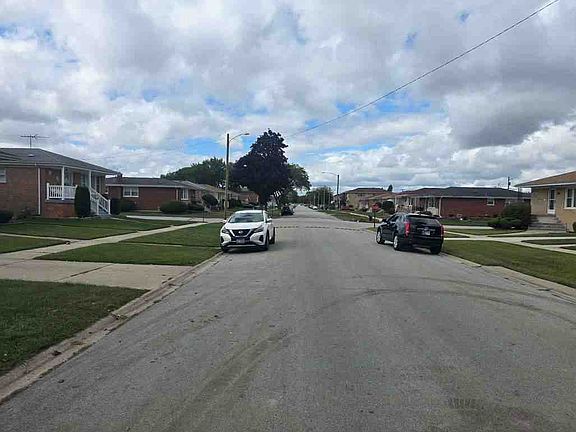 4th image of 1515 Memorial Dr