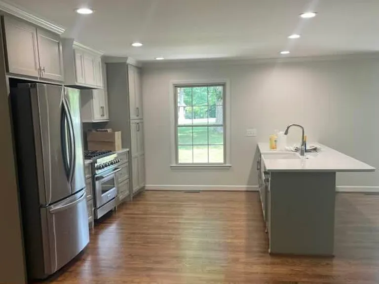 301 Woodland Dr — Photo 3