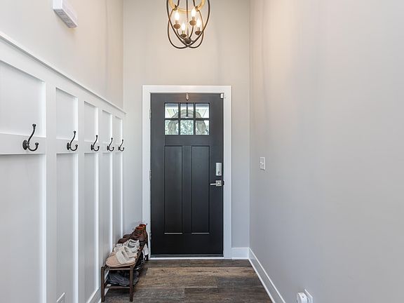 4th image of 120 Allyson Cir