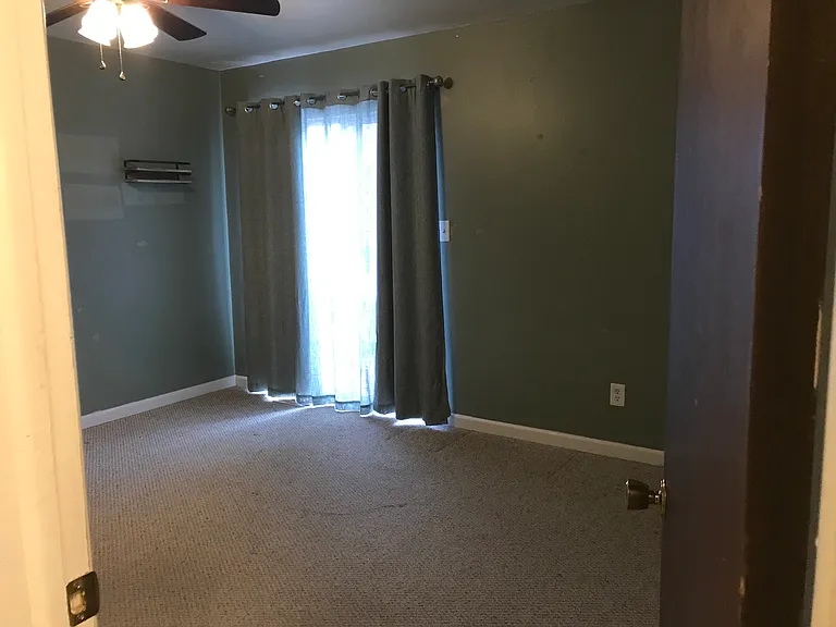 1607 Cottonwood Dr #13 — Photo 11