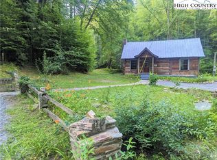 7594 Highway 90, Collettsville, NC 28611