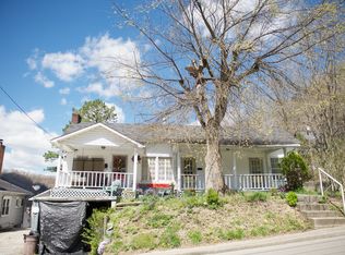 748 Oakhurst Ave, Hazard, KY 41701