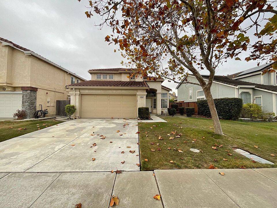 1st image of 4456 Shorebird Dr