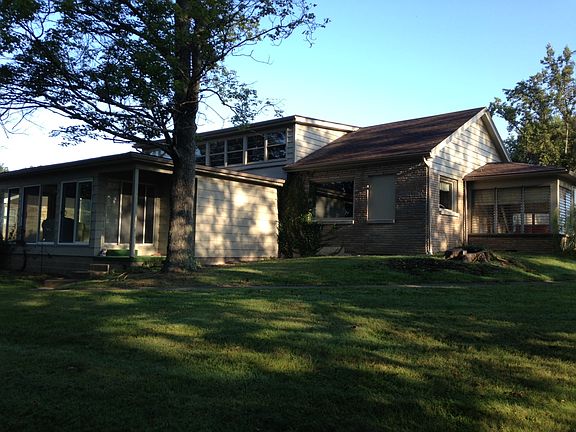 5th image of 100 Chautauqua Ct