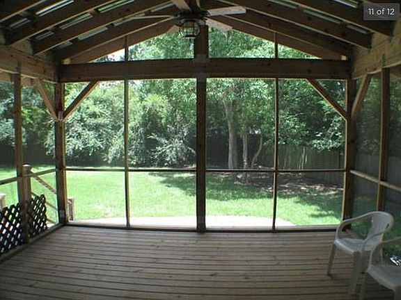 3rd image of 968 Kushiwah Creek Dr