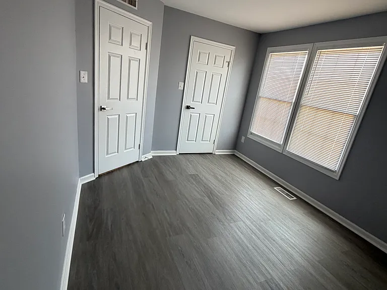 662 Corsica Ave — Photo 13