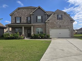 1013 Autumn Dr, Loganville, GA 30052