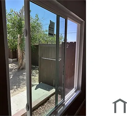 320 Mary Anne Ave — Photo 6