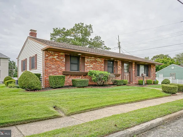 300 Nassau Ave, Paulsboro, NJ 08066
