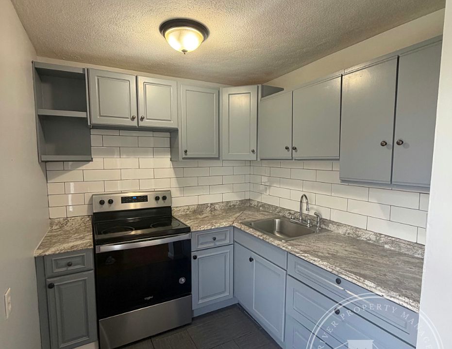 1st image of 1105 Rodman St #1S