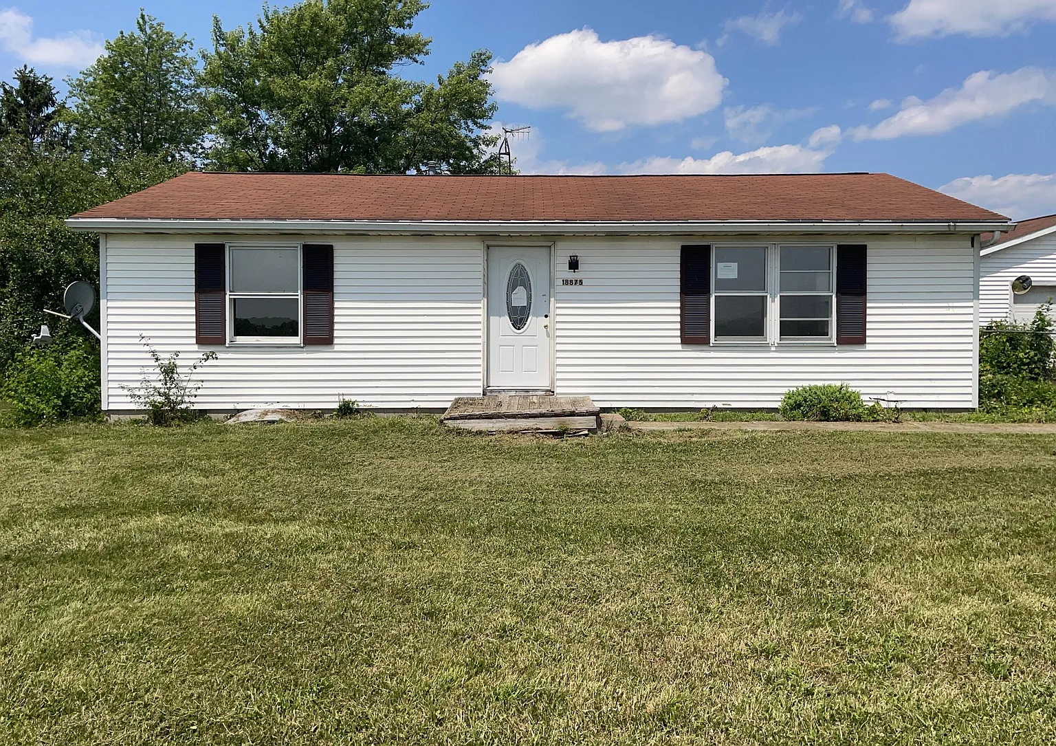 18875 County Road 25a photo 1