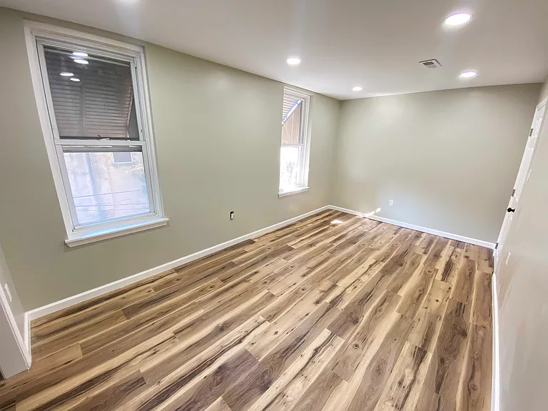 1426 W Rockland St #2 — Photo 22