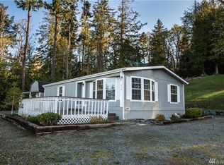 514 Rozeway Pl, Camano Island, WA 98282