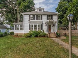 29 Sunnyside Ave, Reading, MA 01867