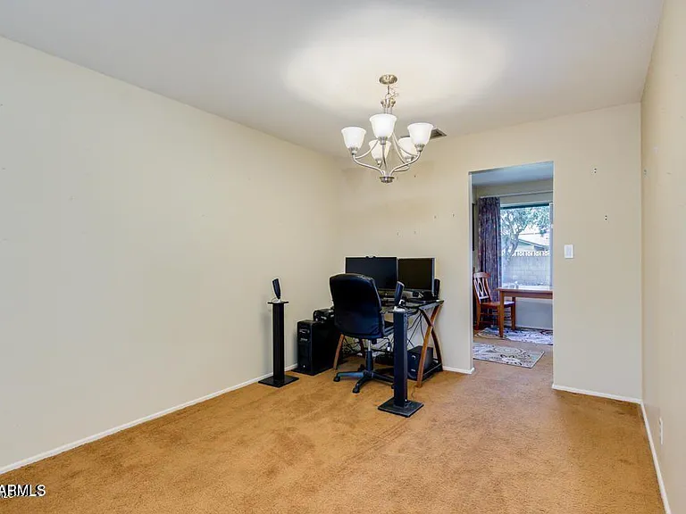1536 E Gemini Dr — Photo 11