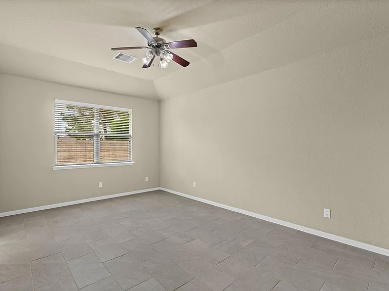 26350 Longview Creek Dr — Photo 11