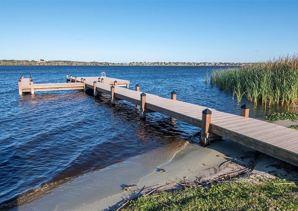 1st image of 169 SUMMERSHORE DRIVE