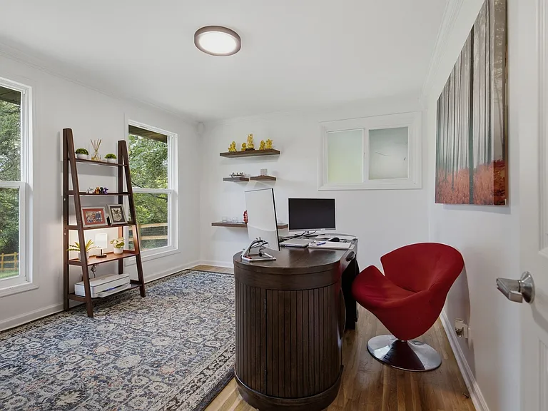 6555 Brownlee Dr — Photo 24