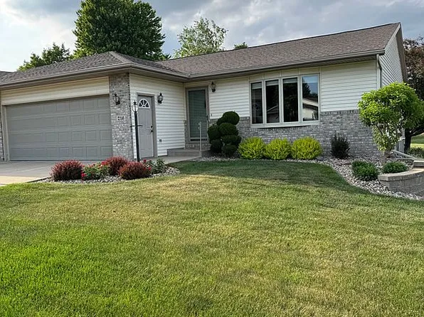 216 Cashin Dr, Luverne, MN 56156