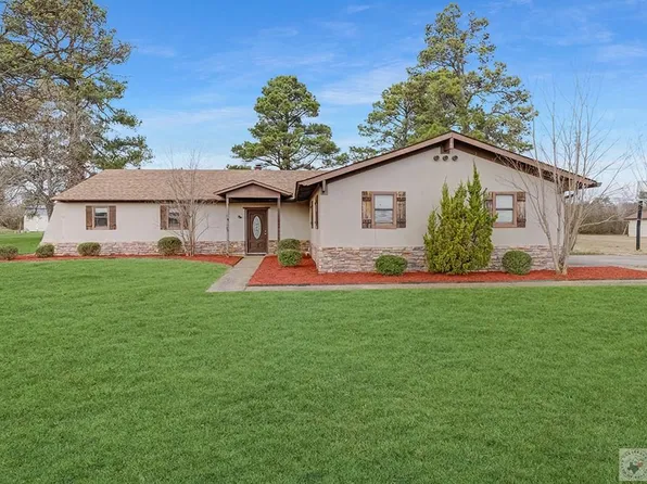 5602 W Kyle Rd, Texarkana, TX 75503