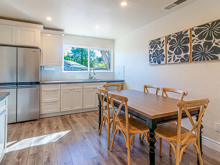 208 Vista Ct #A — Photo 8