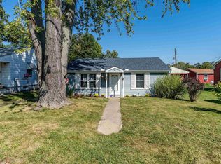 345 Roberts St, Creve Coeur, IL