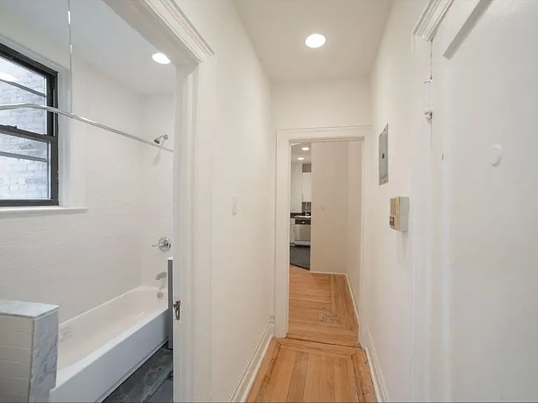 90 Pierrepont St #3C — Photo 5